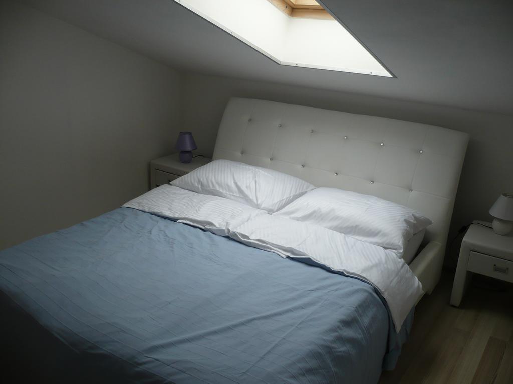 Olive Apartments Ugljan Cameră foto